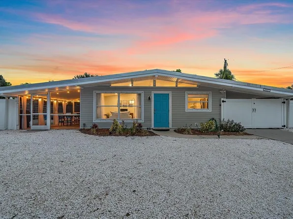 2957 Michigan St, Sarasota, FL 34237