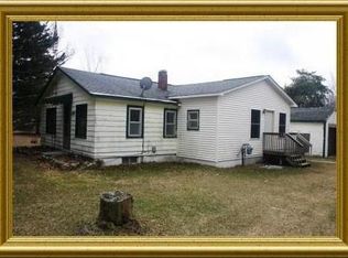 8387 N M 18, Gladwin, MI 48624