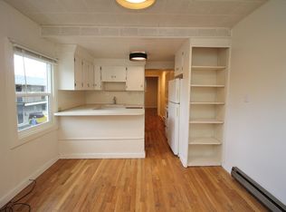 1015 SW Woods St #3, Portland, OR 97239