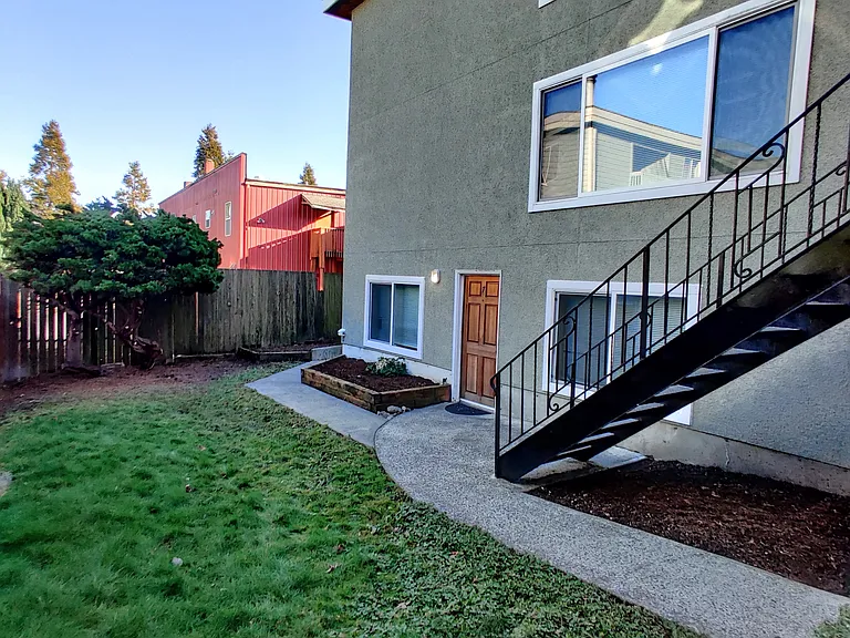 2014 W Bertona St #7 — Photo 2