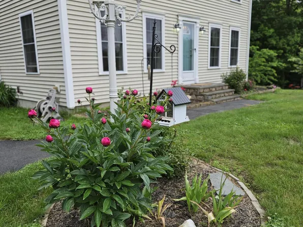 58 Briarwood Drive, New Gloucester, ME 04260