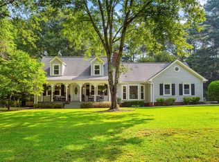 207 Lees Lake Rd, Fayetteville, GA 30214