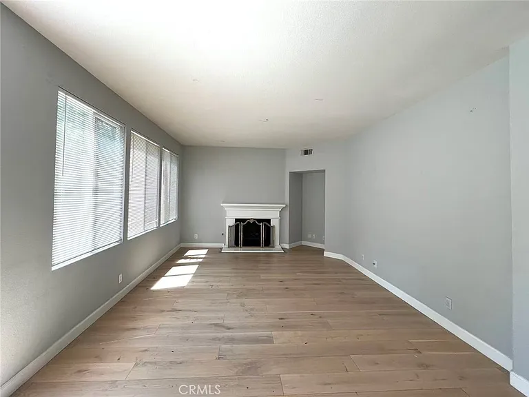 32 Bristlecone — Photo 7