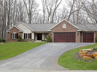906 Timber Winds Dr SW, Walker, MI 49534