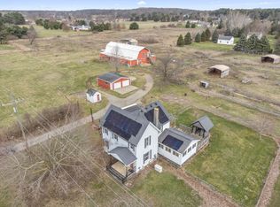 308 W Schafer Rd, Howell, MI 48843