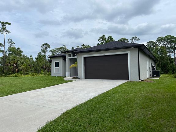 3rd image of 714 Calvin Ave