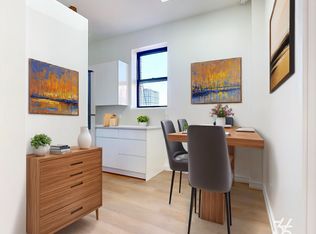 313 S 4th St #3B, Brooklyn, NY 11211