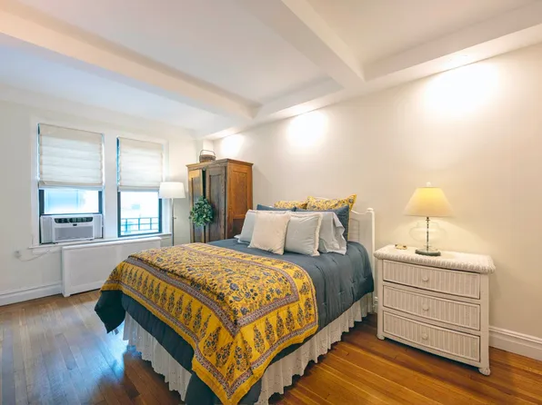 124 East 84th Street image 7 of 10