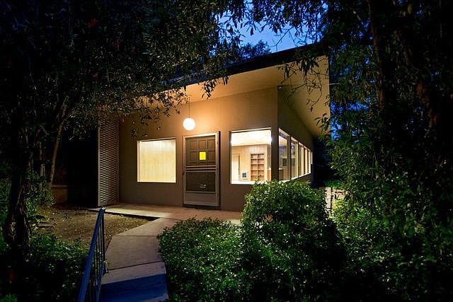 1st image of 435 Mira Vista Ter