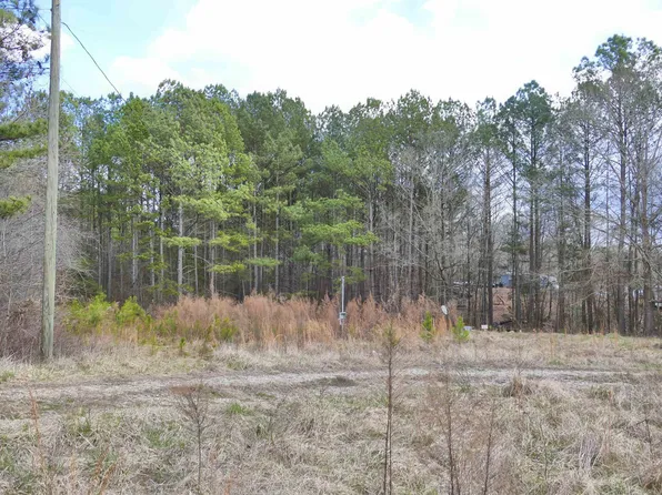 137 Crenshaw Rd, Chesnee, SC 29330