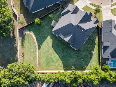 318 Waters Edge Dr, Argyle, TX, 76226