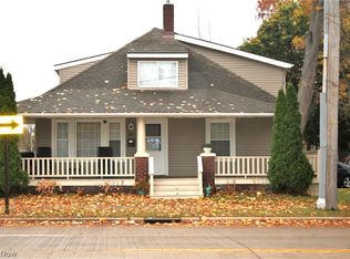 901 Spring Rd, Cleveland, OH 44109