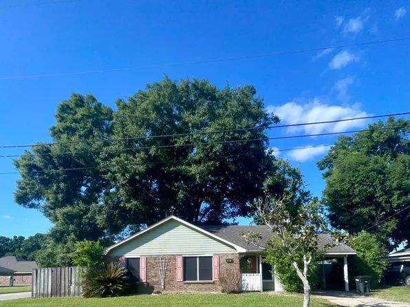 1001 Russo St, New Iberia, LA 70563