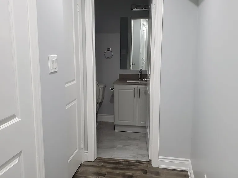 379 Trudeau Dr — Photo 8