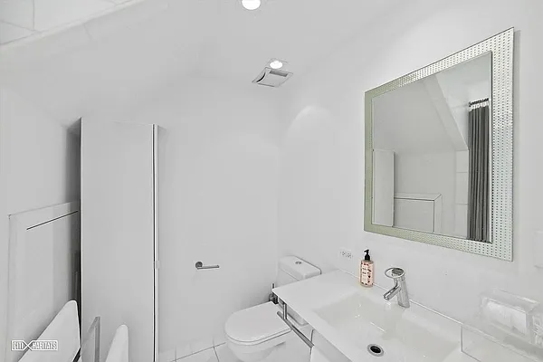 Rented by Corcoran | media 12