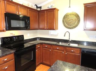 28 Owens Dr UNIT 118, Swanzey, NH 03446