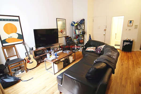 Rented by America Mecca Realty LLC | media 21