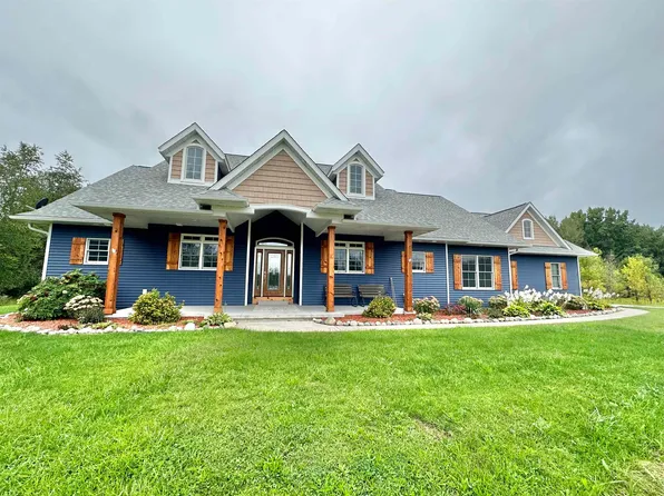 1009 N Roger Rd, Linwood, MI 48634