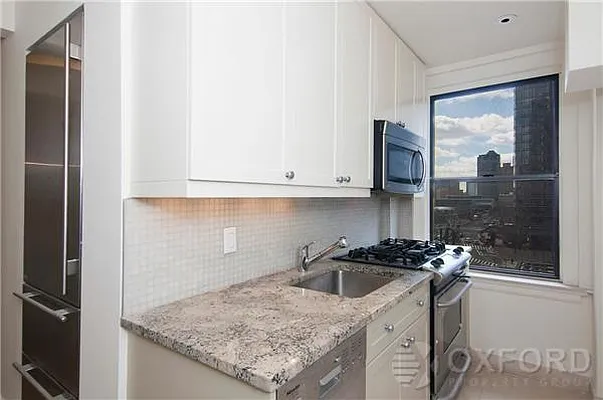 Sold by Oxford Property Group | media 4