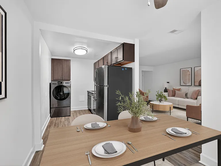 Tuscany Gardens Apartments — Photo 28