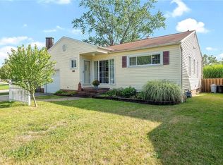 16251 Barriemore Ave, Middleburg Heights, OH 44130