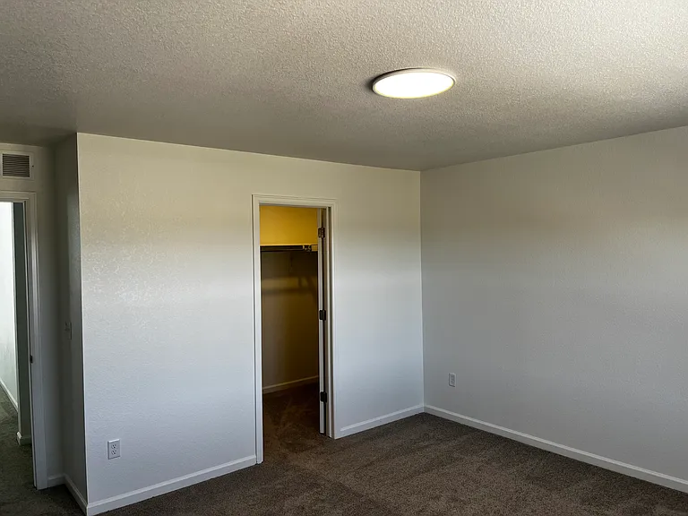 1177 Prospect Aly — Photo 13