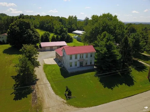 942 Howard Rd, Waverly, OH 45690