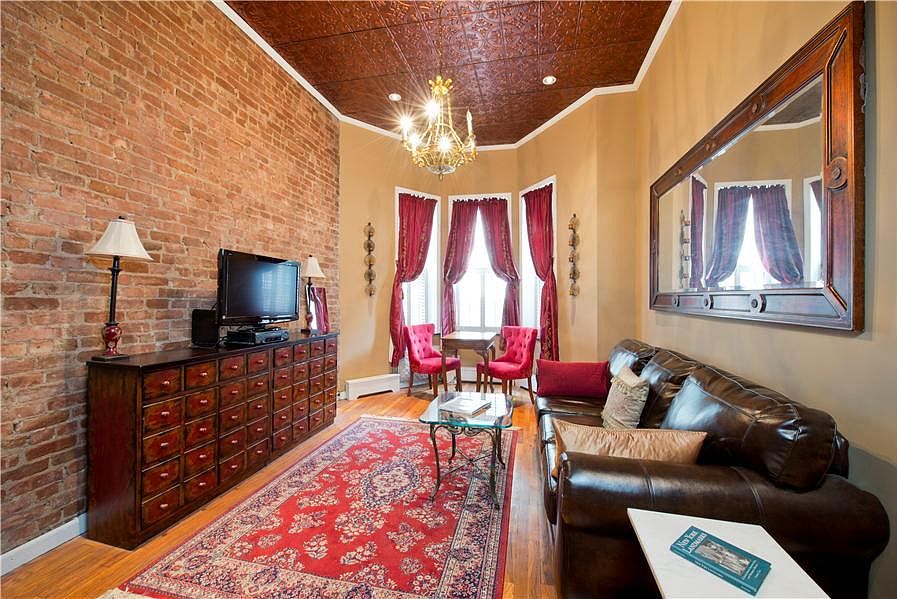 1st image of 136 W 70th St APT 1