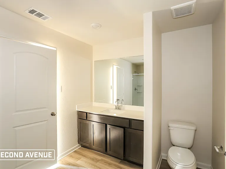 1401 Sunkiss Dr — Photo 12