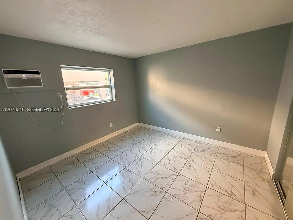 Villas De Asturias Condo — Photo 1