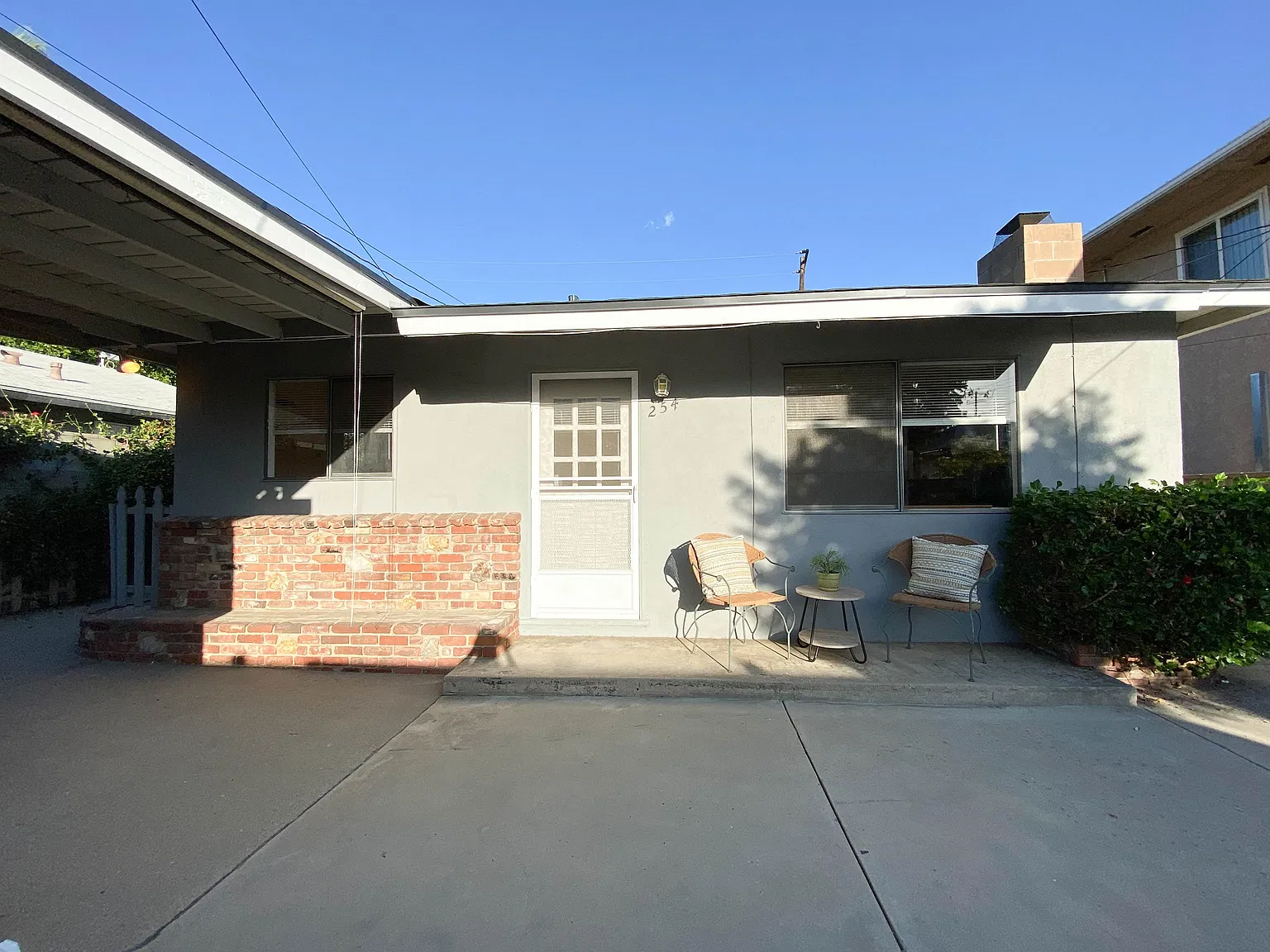 3 bed, 1.5 bath, $3,295 — Photo 2