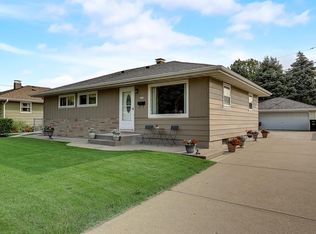 6084 S Cory Ave, Cudahy, WI 53110