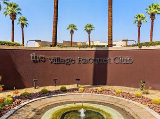 890 Village Sq N, Palm Springs, CA 92262