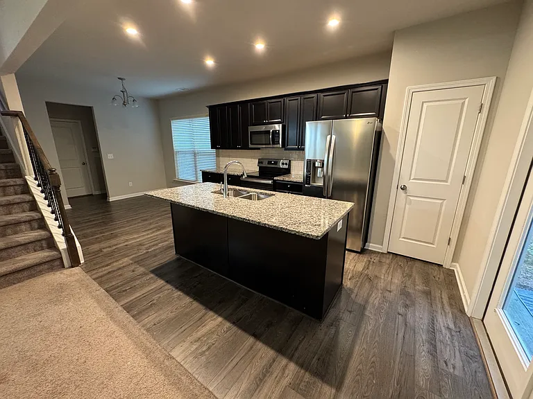 104 Canvas Ives Dr — Photo 11