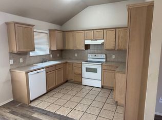 862 Beaumont Sq, Norman, OK 73071