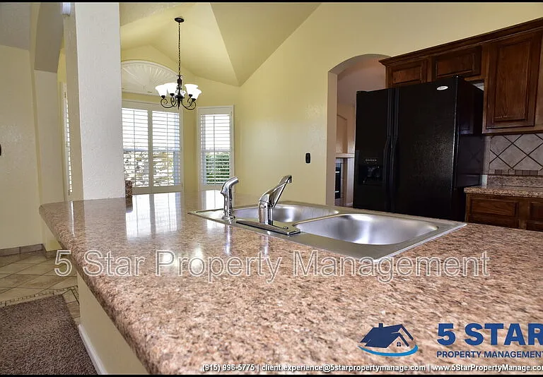 12636 Crystal Ridge St — Photo 23