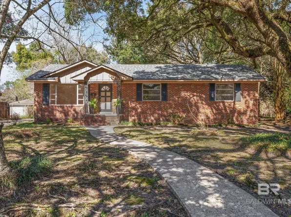 2756 Jennings Dr, Mobile, AL 36606