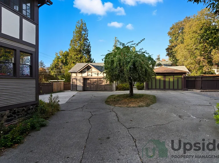 1128 W 9th Ave — Photo 10