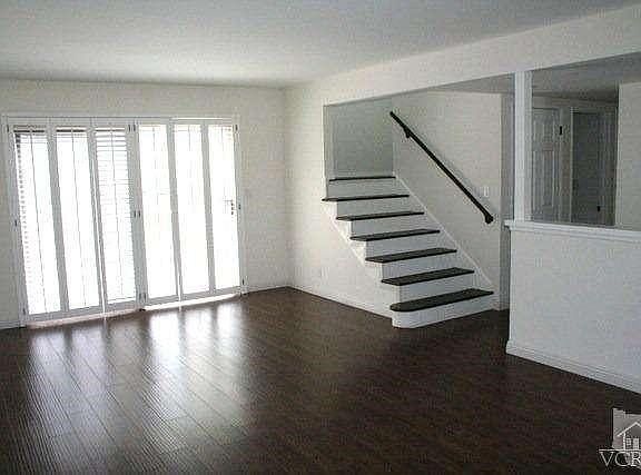 4th image of 2124 N Brentwood Ave