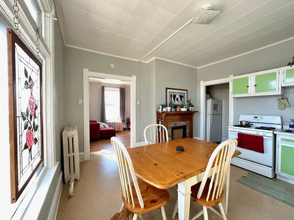 2125 E Superior St, 2125 E Superior St APT 3, Duluth, MN 55812