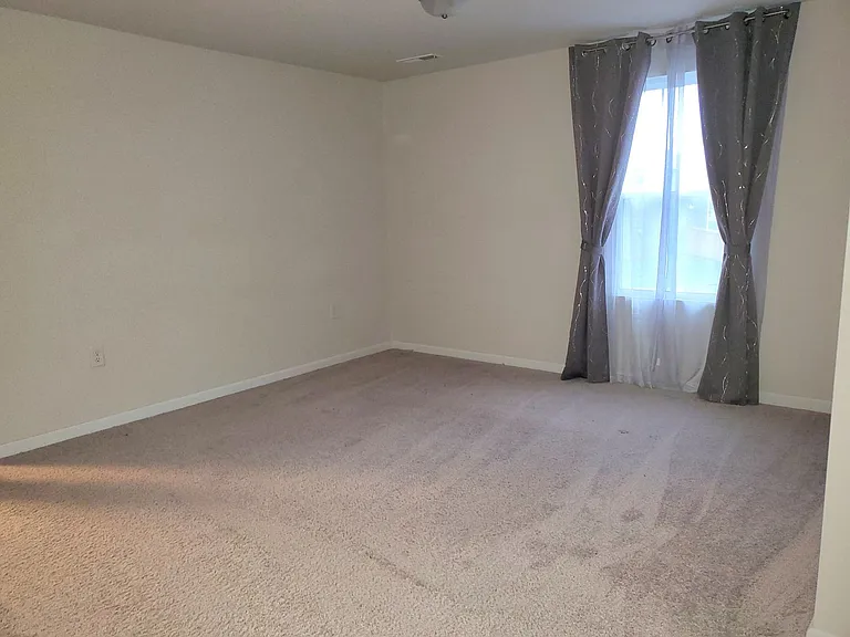 6905 Bedrock Rd — Photo 3