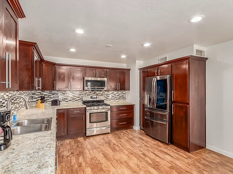 Very spacious Kitchen