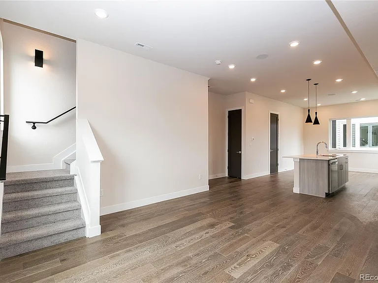 1275 Stuart St — Photo 20