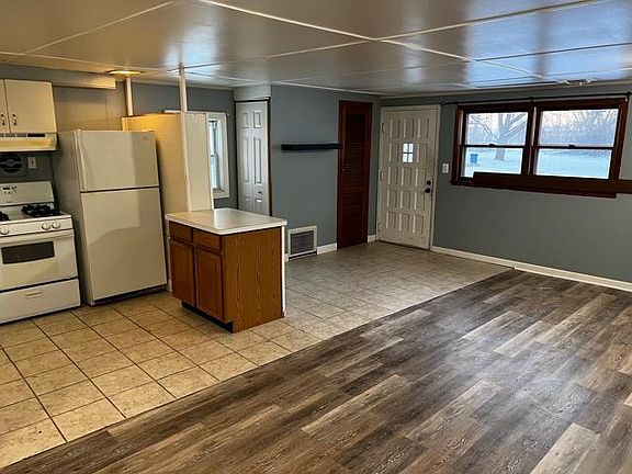 2nd image of 14213 Minehart Dr