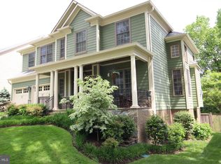 6750 25th St N, Arlington, VA 22213