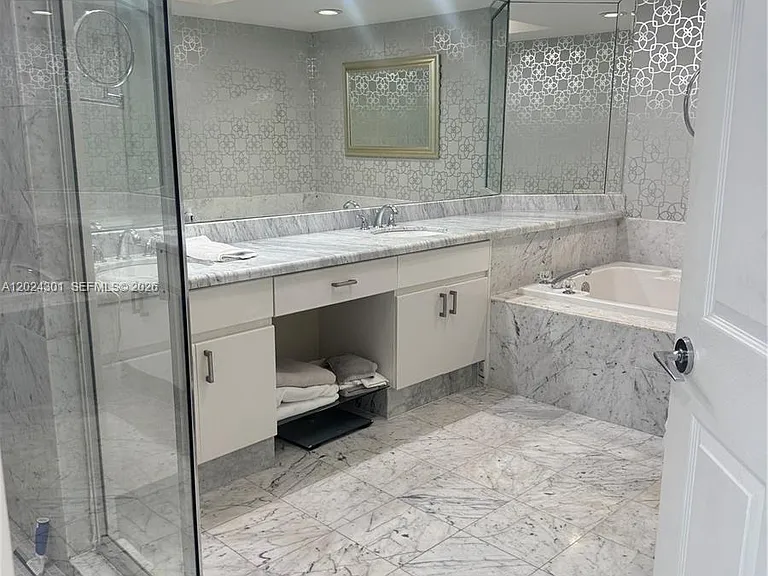 16400 Collins Ave #1242 — Photo 16