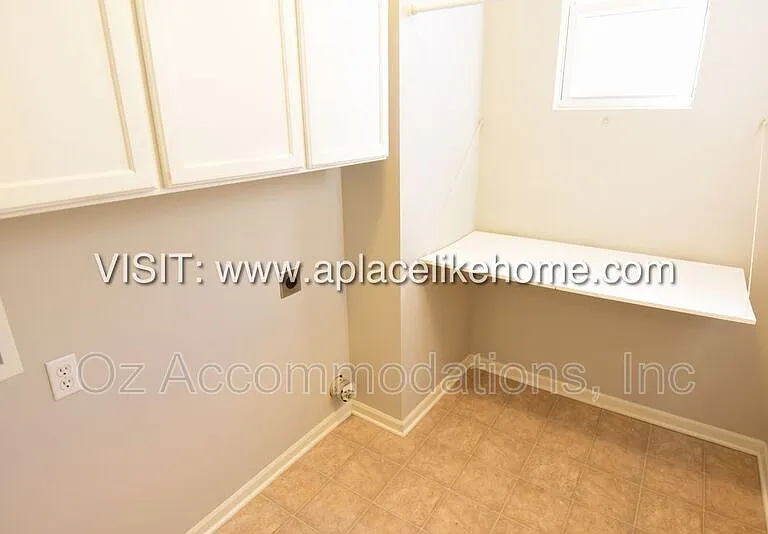 22413 W 113th Ter — Photo 20
