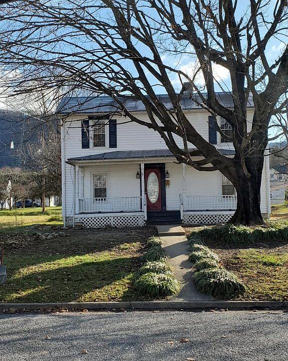 1st image of 1234 Forest Ave
