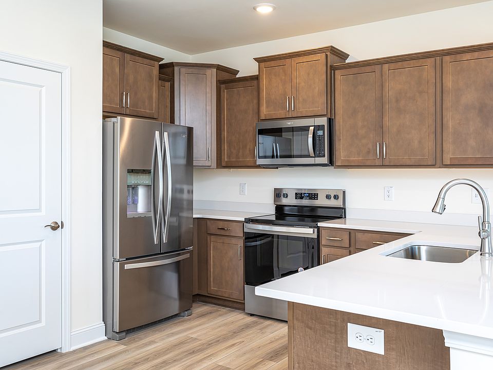 484 Channel Drop Dr Clayton NC Zillow