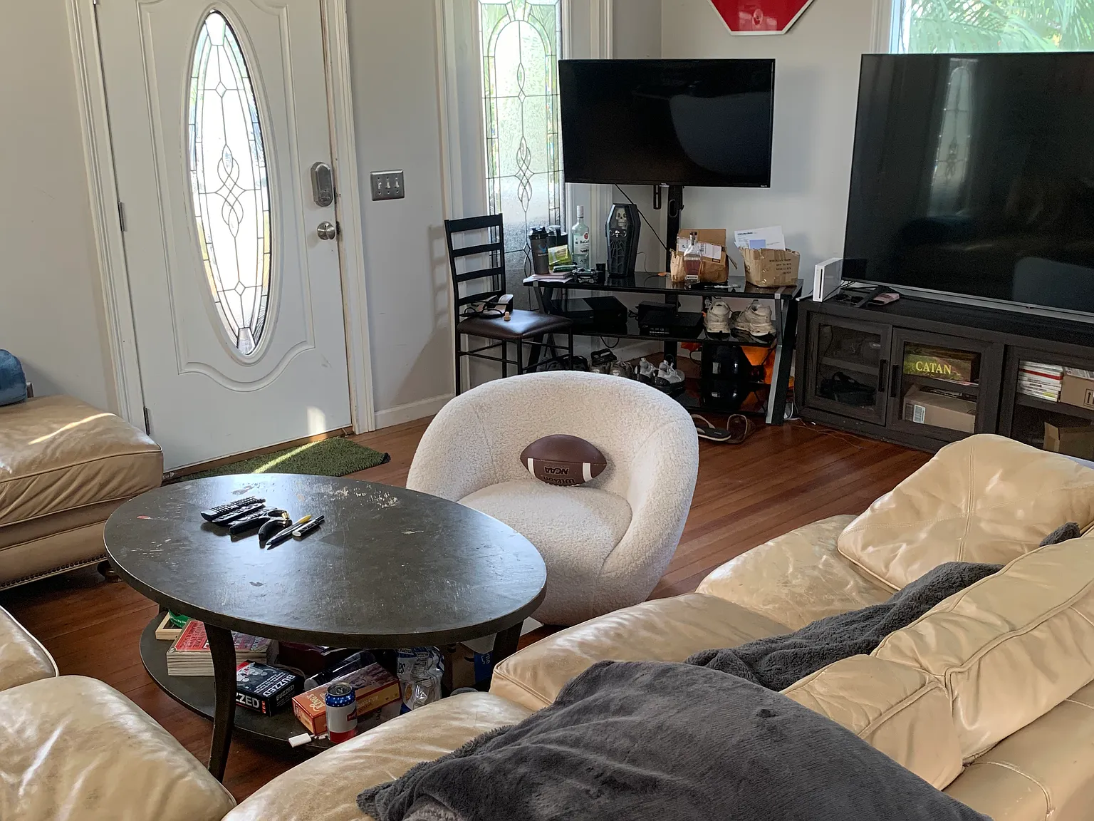 3 bed, 1500 sqft, $3,000 — Photo 4